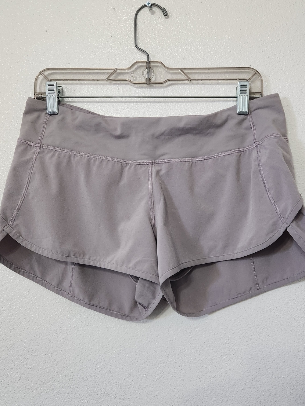Lululemon Speed Shorts - Picture 3 of 11